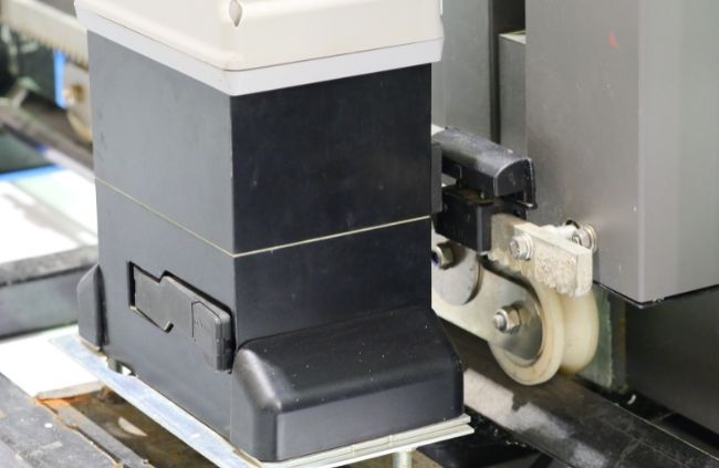 Electric gate motor installed by Auto Gate Guys Sydney – professional motorised gate solution for Sydney properties Electric gate motor installed by Auto Gate Guys Sydney – professional motorised gate solution for Sydney properties